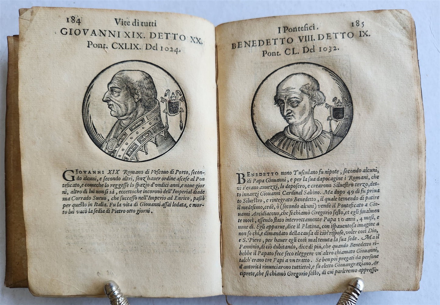 1592 LIVES of POPES ILLUSTRATED w/ 240 WOODCUTS antique 16th CENTURY