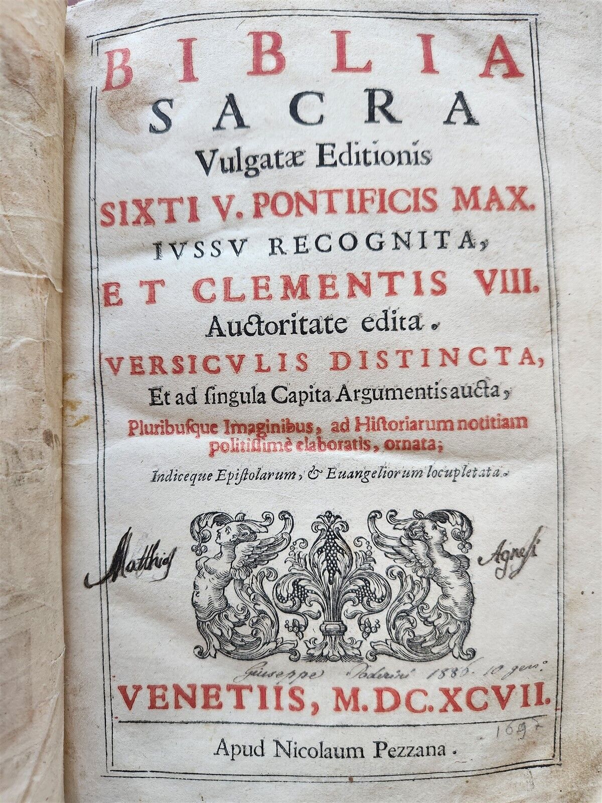 1697 BIBLE ILLUSTRATED antique VELLUM BOUND in LATIN BIBLIA SACRA