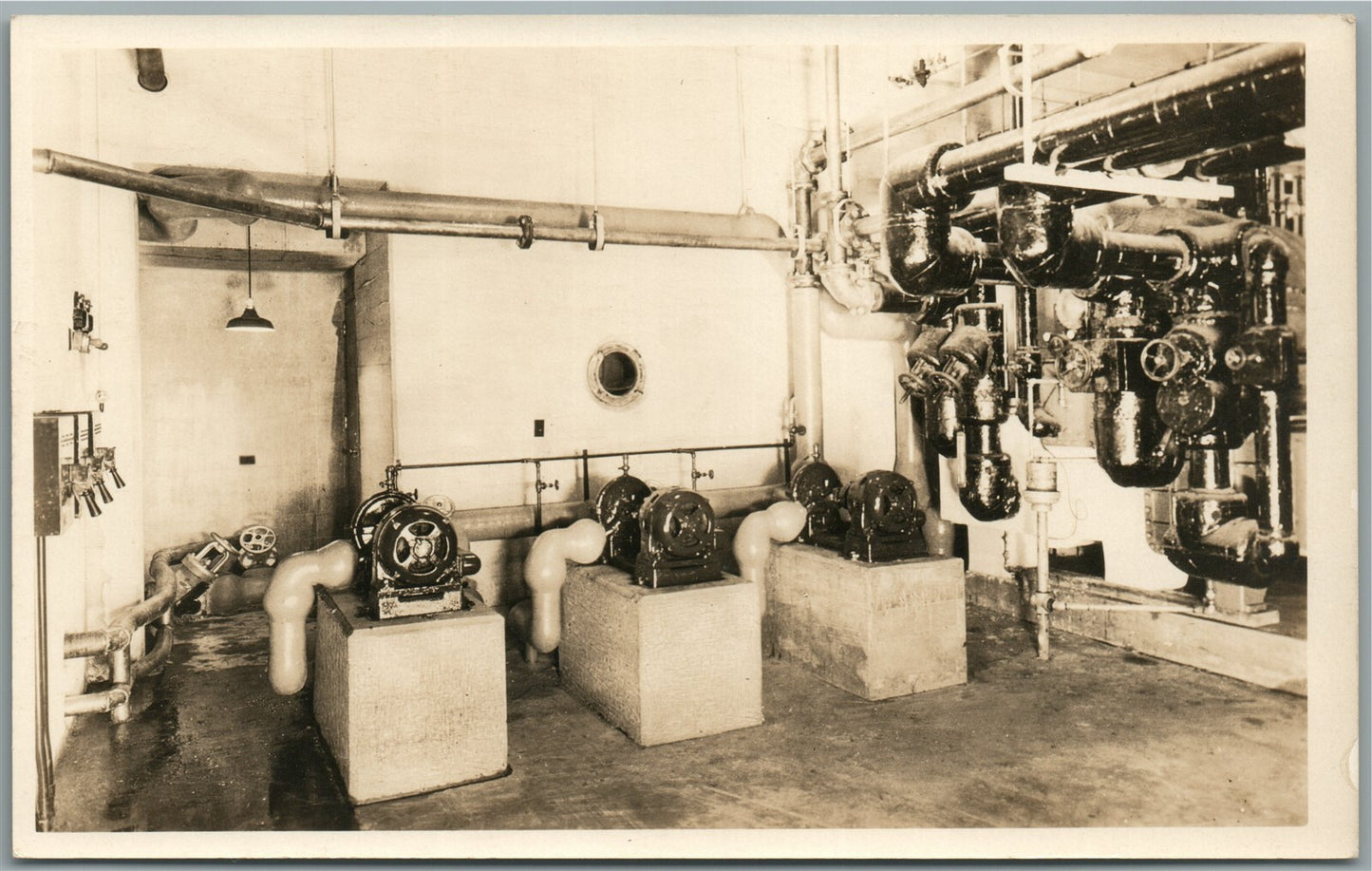 CHICAGO IL GRANT PARK JOHN G. SHEDD AQUARIUM VINTAGE REAL PHOTO POSTCARD RPPC