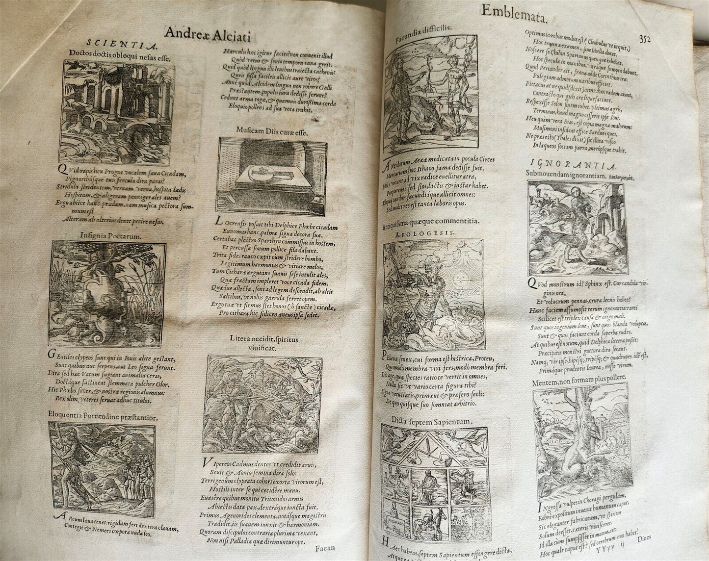 1560 ANDREA ALCIATO ILLUSTRATED FOLIO antique Alciati iuriscons. mediolanensis