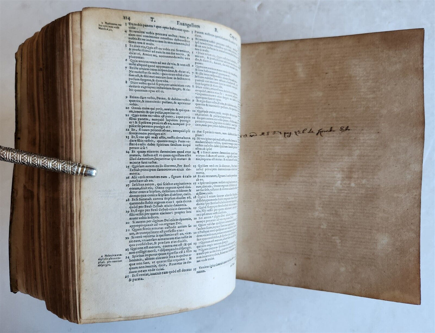 1585 BIBLE in LATIN printed in LONDON antique VELLUM 16th CENTURY NEW TESTAMENT