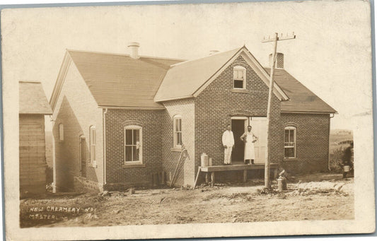 MT.STERLING WI CREAMERY ANTIQUE REAL PHOTO POSTCARD RPPC