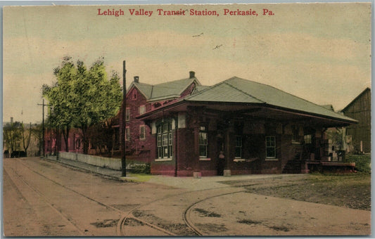 PERKASIE PA RAILROAD STATION RAILWAY DEPOT ANTIQUE POSTCARD