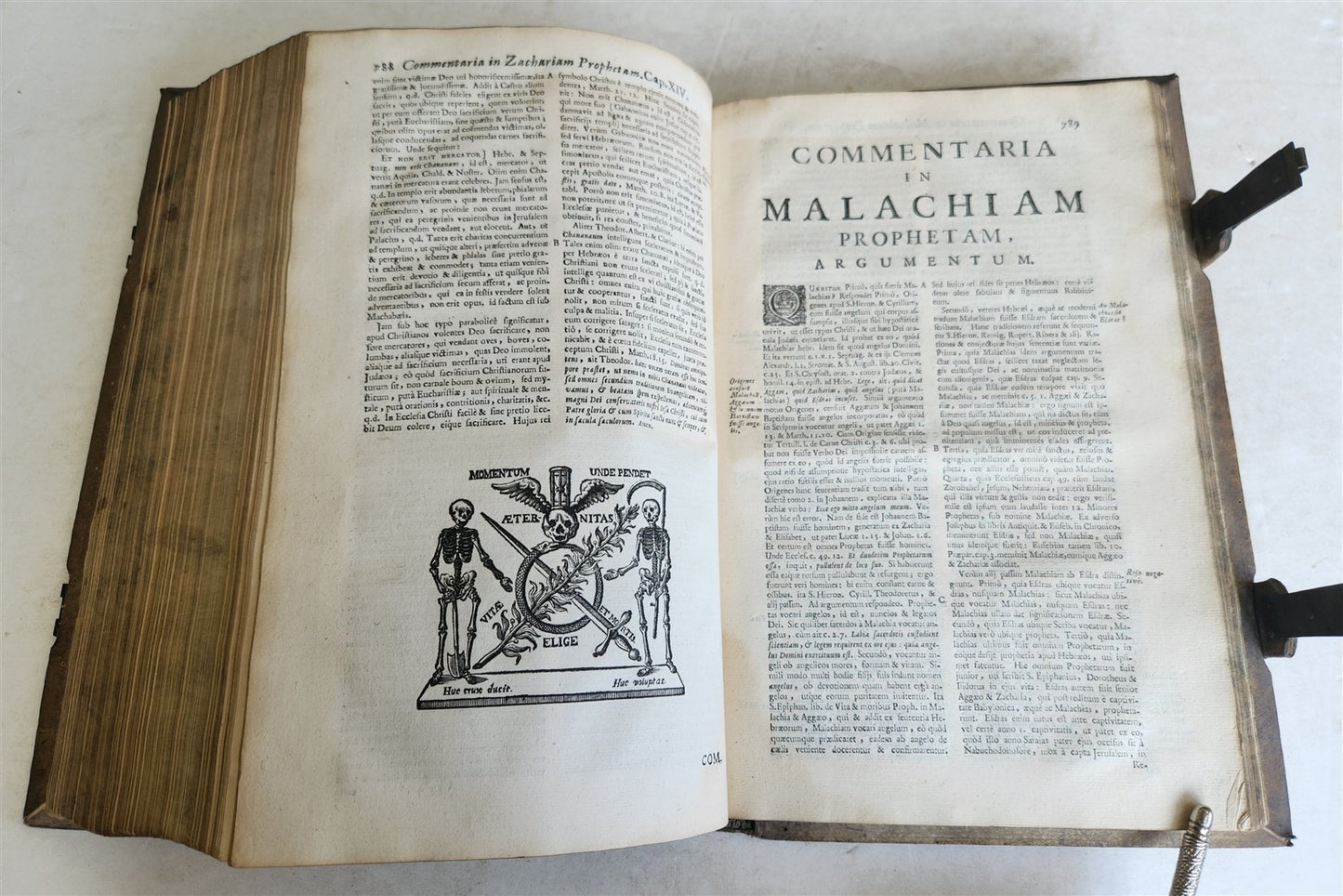 1720 COMMENTARIA in duodecim PROPHETAS MINORES PIGSKIN BOUND FOLIO antique