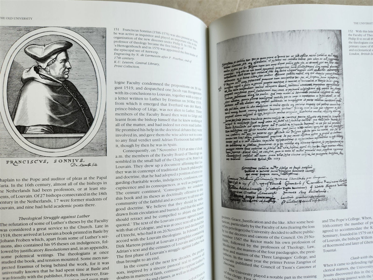 1990 LEUVEN UNIVERSITY 1425-1985 ILLUSTRATED FOLIO