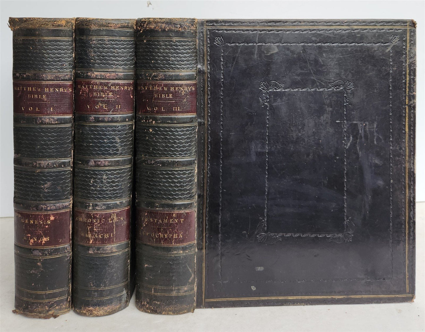 1850 BIBLE in ENGLISH FULLY ILLUSTRATED 3 VOLUMES antique by Rev. Matthew Henry