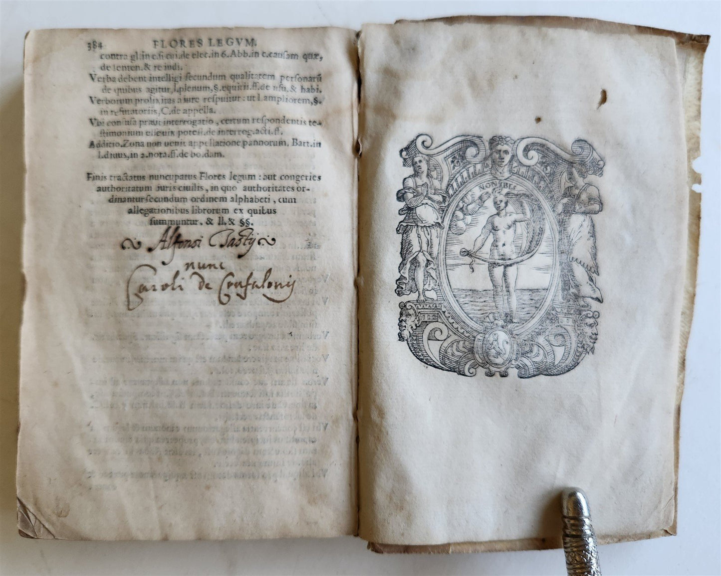 1572 METHOD of READING ABBREVIATIONS in CIVIL & CANON LAW antique VELLUM BOUND