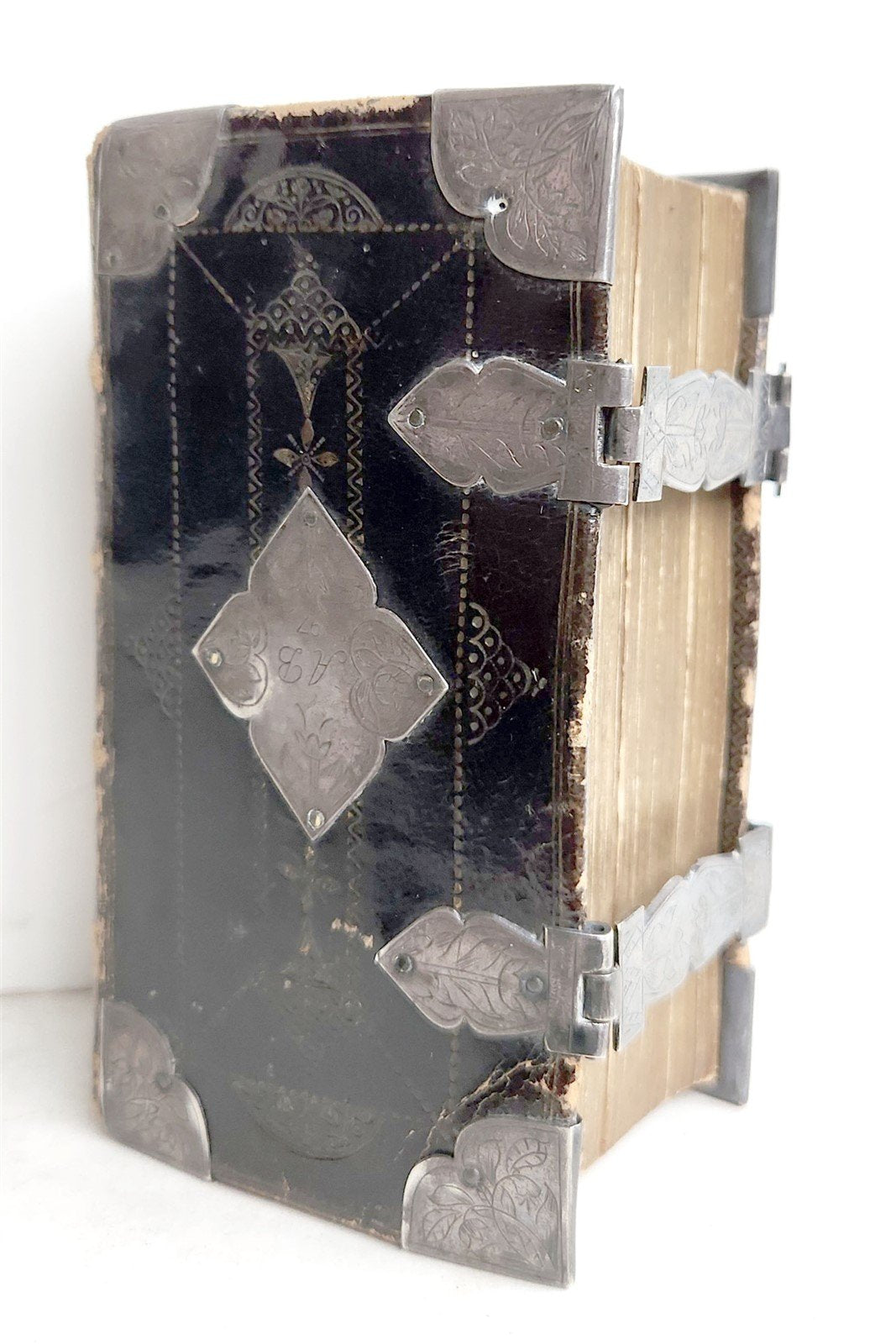 1697 BIBLE in ENGLISH OLD & NEW TESTAMENT antique w/ SILVER DECORATIONS & CLASPS