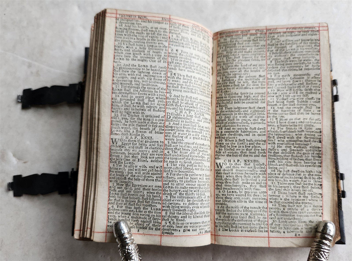 1697 BIBLE in ENGLISH OLD & NEW TESTAMENT antique w/ SILVER DECORATIONS & CLASPS