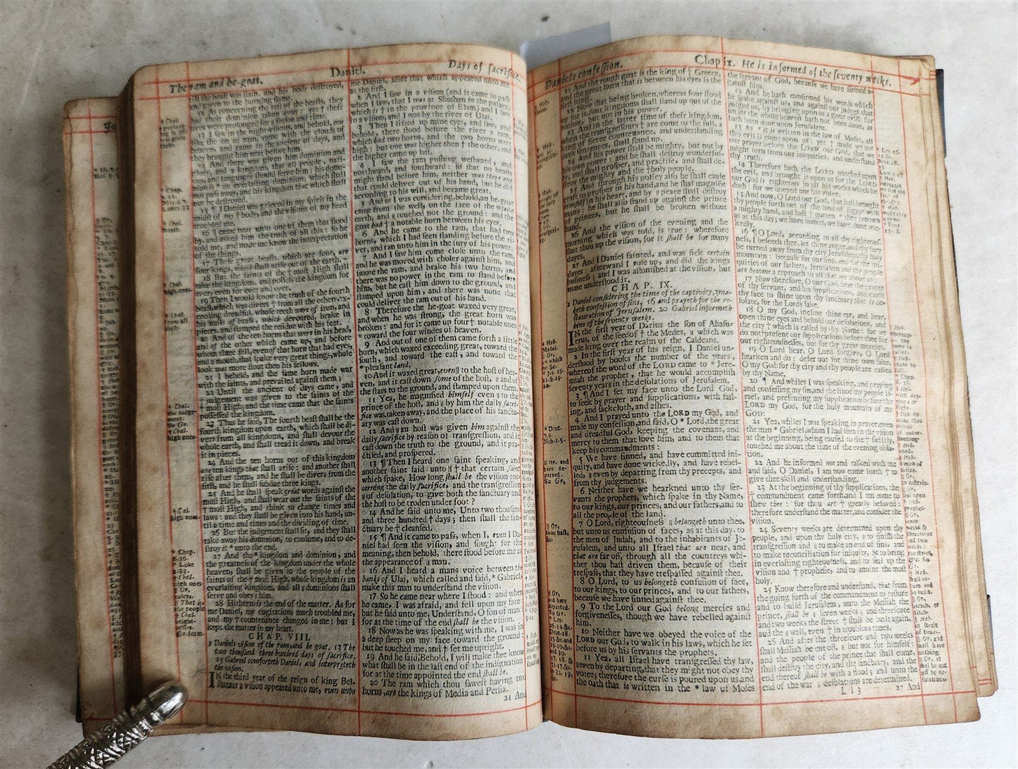 1660 BIBLE in ENGLISH OLD & NEW TESTAMENT antique BINDING w/ SILVER CORNERS