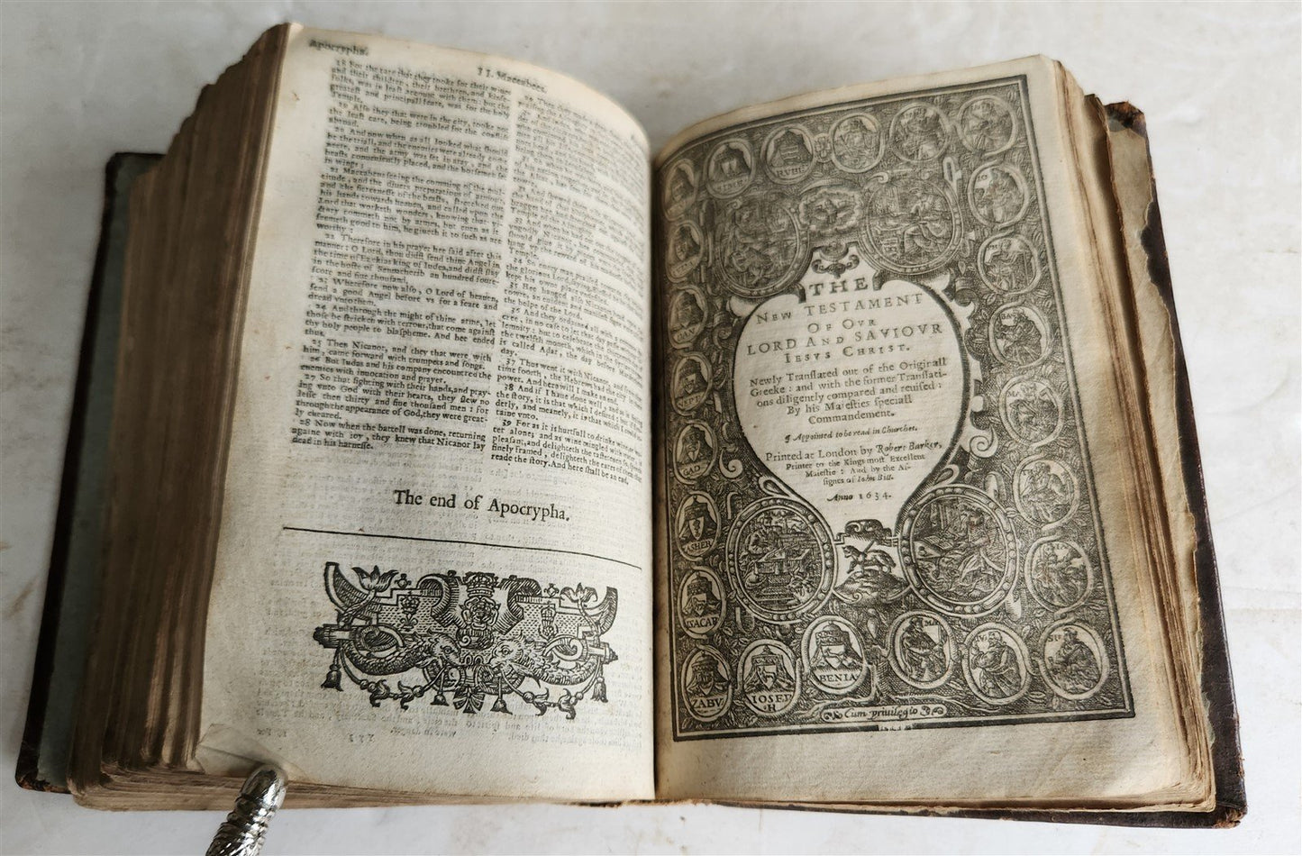 1634 BIBLE in ENGLISH King James antique ORIGINAL BINDING