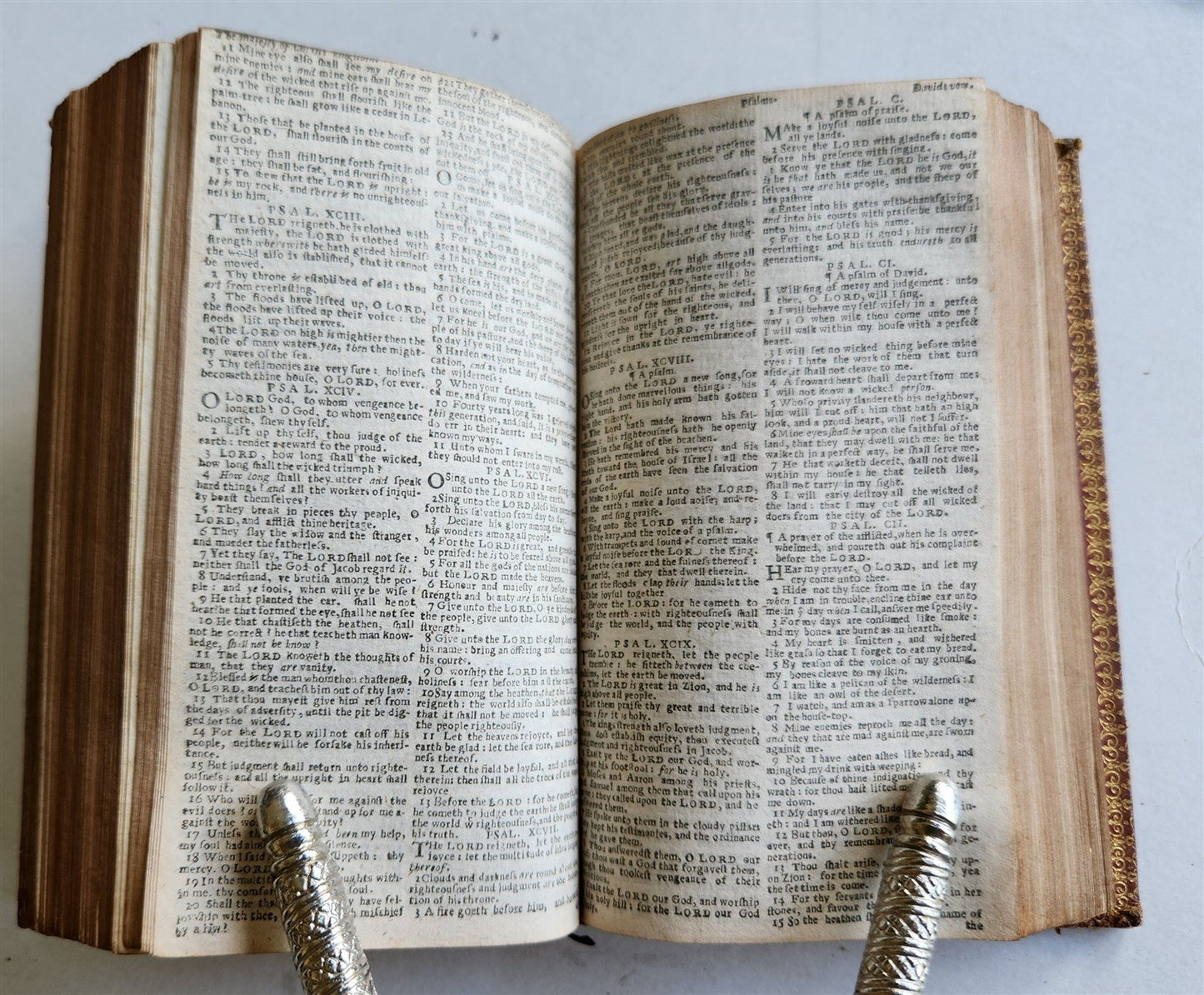1685 BIBLE ENGLISH antique Old & New Testament w/ Concordance & Psalms