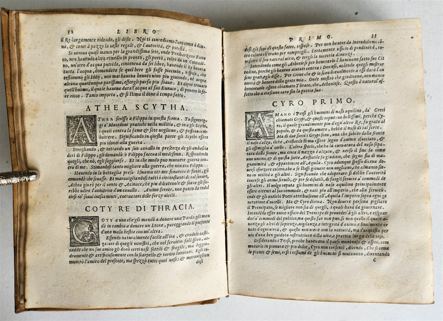 1566 APOPHTHEGMATA by PLUTARCH antique VELLUM BOUND w/ MANUSCRIPT TITLE 16th C.