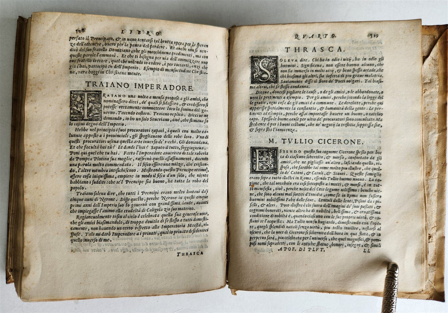 1566 APOPHTHEGMATA by PLUTARCH antique VELLUM BOUND w/ MANUSCRIPT TITLE 16th C.