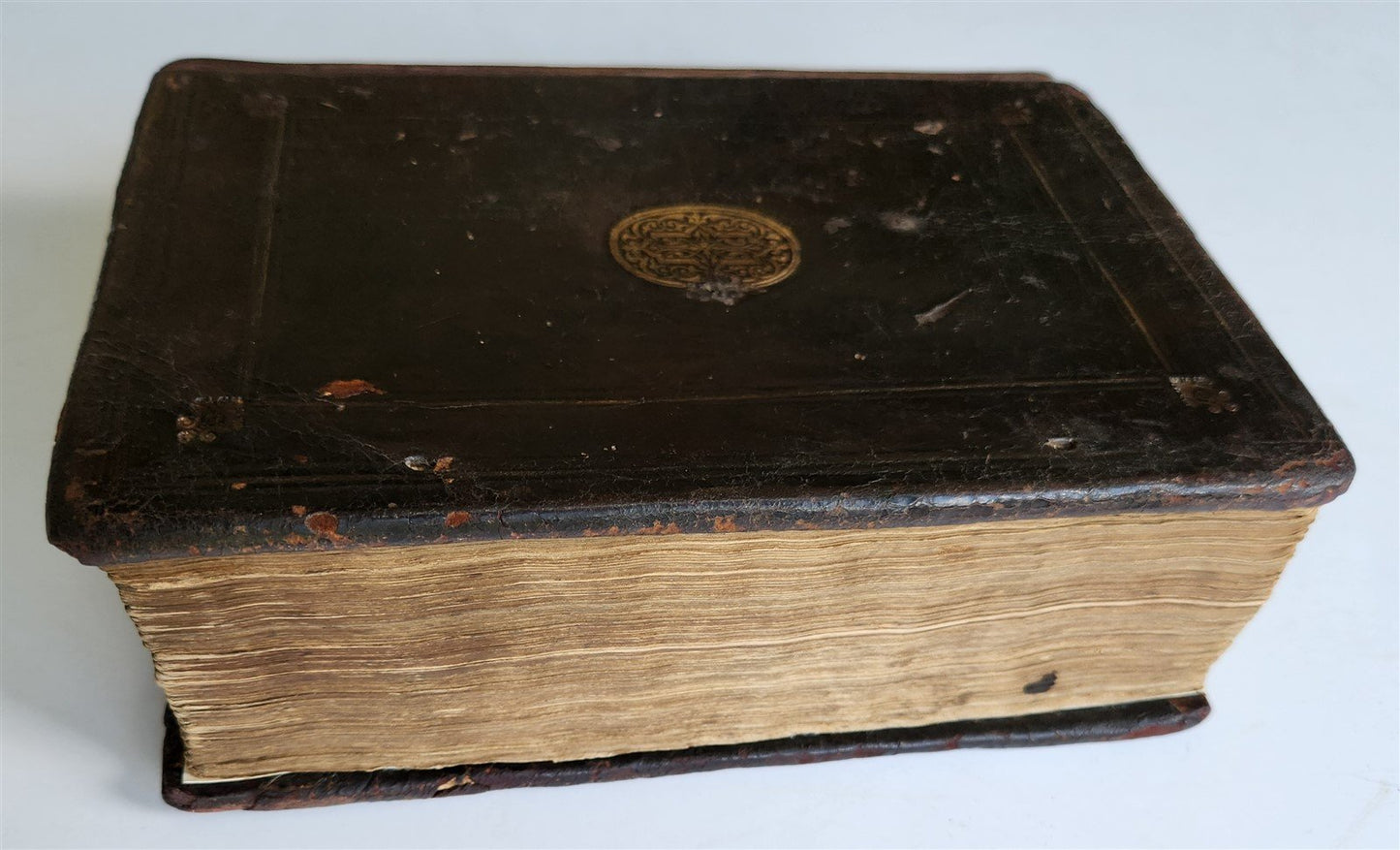 1580 BIBLE FIRST LATIN BIBLIA PRINTED in ENGLAND by Christopher Barker antique