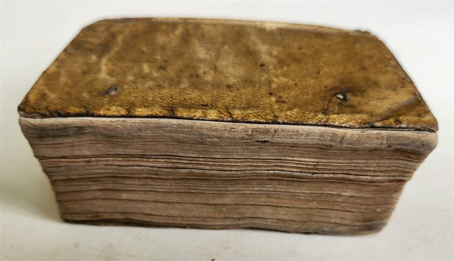 1640 BIBLE in FRENCH RARE ILLUSTRATED LE NOUVEAU TESTAMENT antique VELLUM BOUND