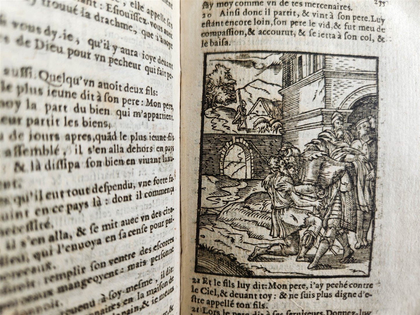 1640 BIBLE in FRENCH RARE ILLUSTRATED LE NOUVEAU TESTAMENT antique VELLUM BOUND