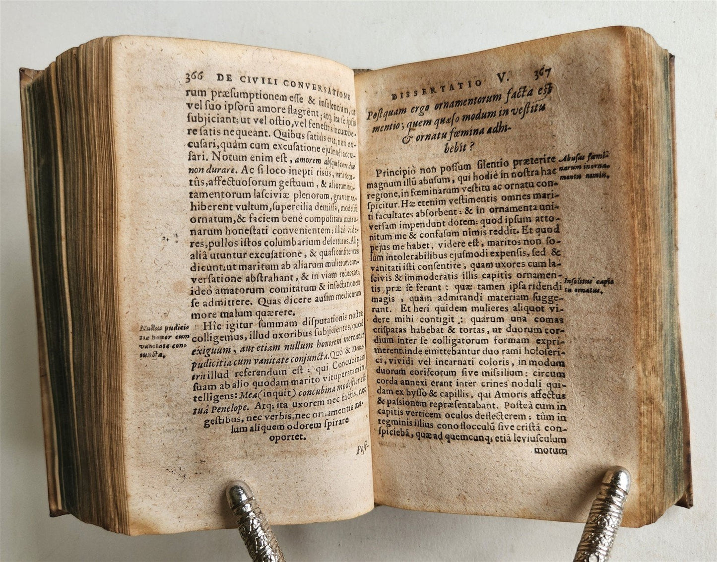 1606 De civili conversatione dissertationes Politicae antique VELLUM S. Gauzzi