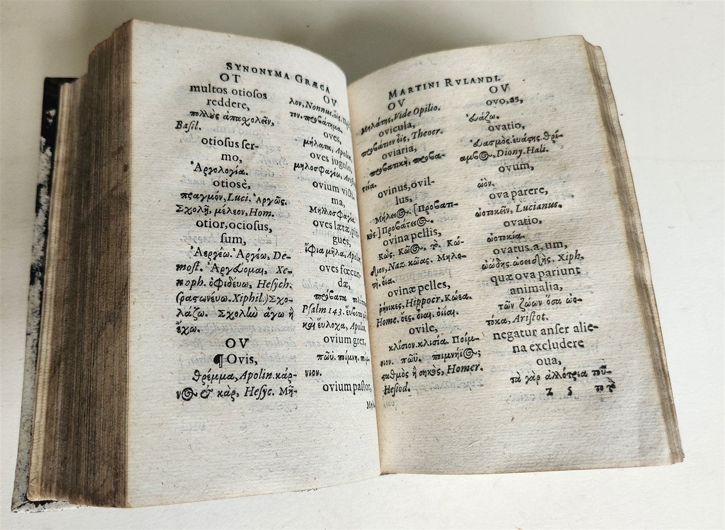 1600 LATIN GREEK DICTIONARY antique RARE 16th century Dictionarii Latino Graeci