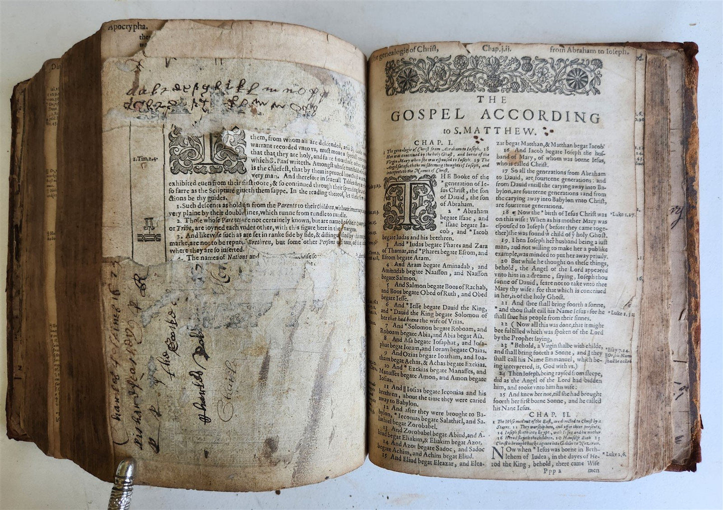 1630 BIBLE in ENGLISH antique 17th CENTURY original binding