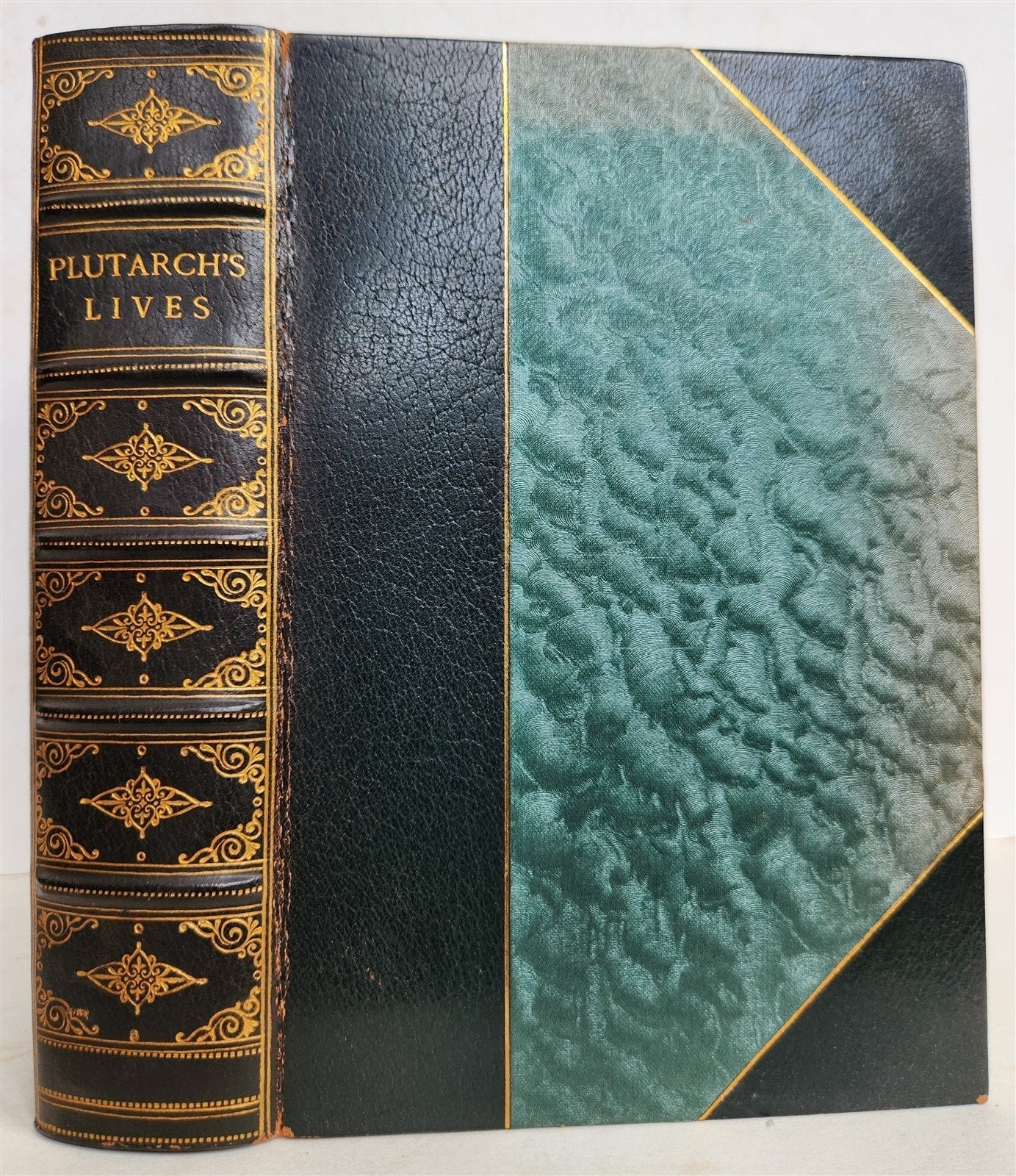 1900s PLUTARCH LIVES of THE NOBLE GRECIANS & ROMANS antique in ENGLISH