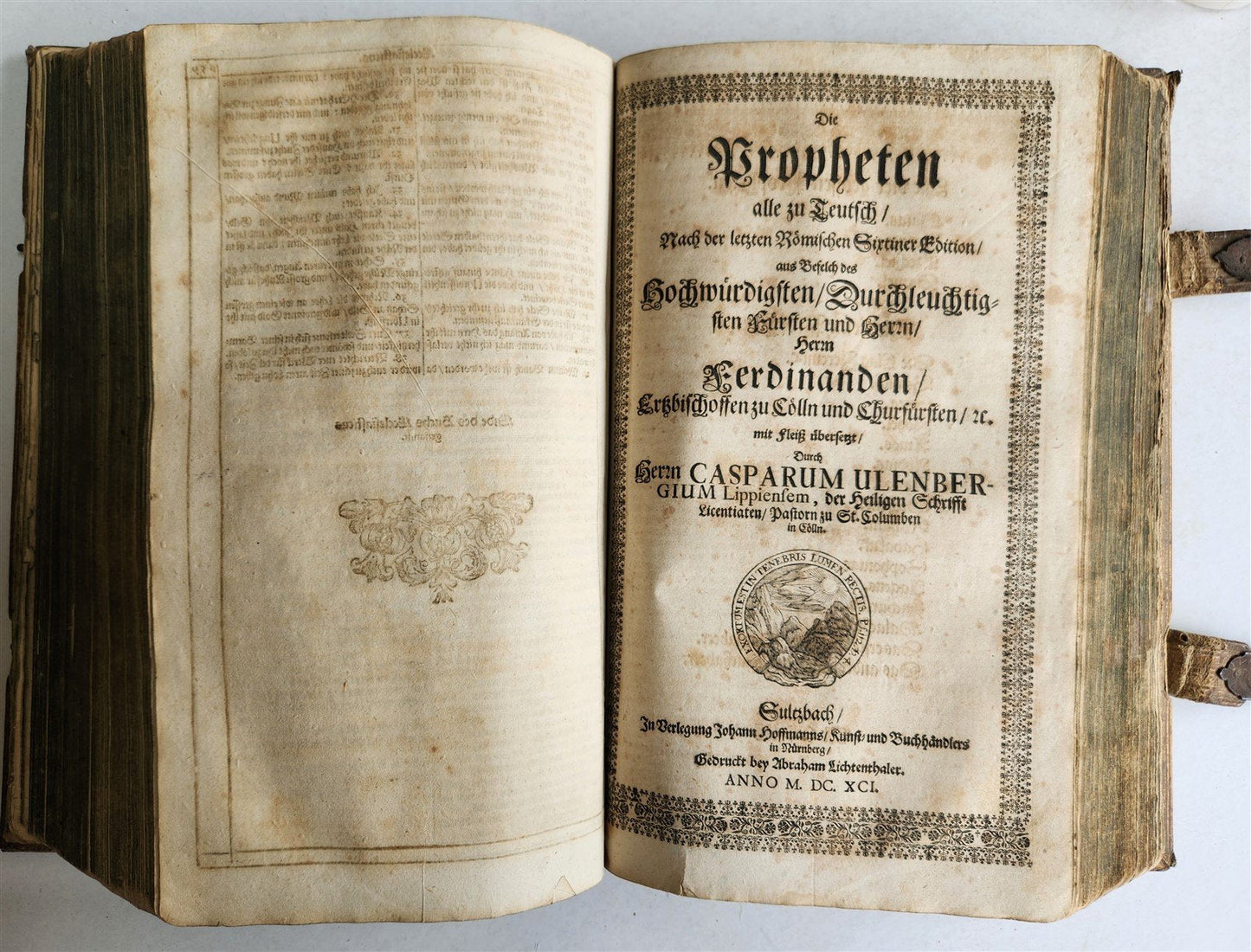 1691 BIBLE in GERMAN illustrated PIGSKIN BOUND FOLIO antique 17th CENTURY