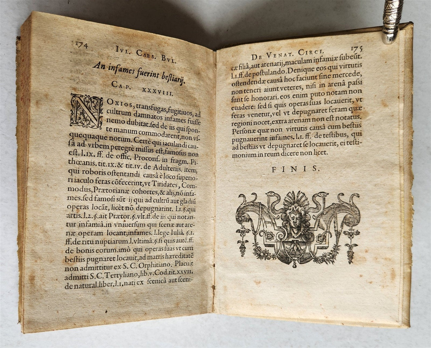 1598 TREATISE on HUNTING in CIRCUS & AMPHITHEATERS in ANTIQUITY antique VELLUM