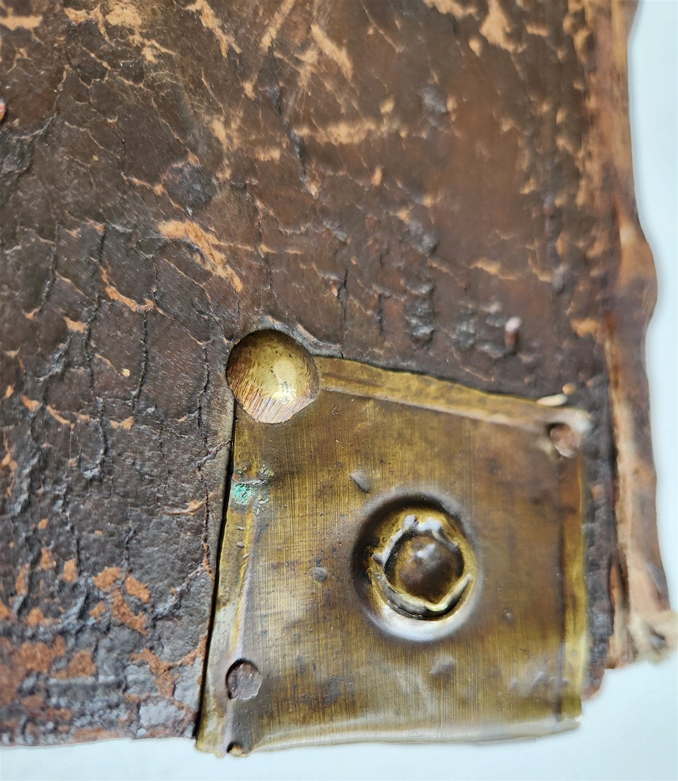 1720 BIBLE in GERMAN SWISS ILLUSTRATED antique FOLIO w/ BRASS FITTINGS