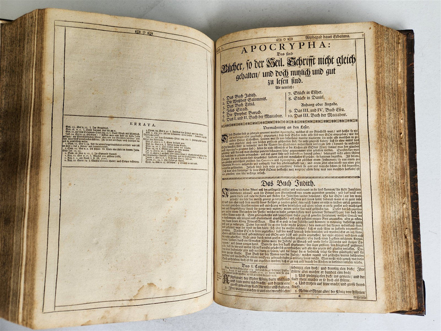 1720 BIBLE in GERMAN SWISS ILLUSTRATED antique FOLIO w/ BRASS FITTINGS