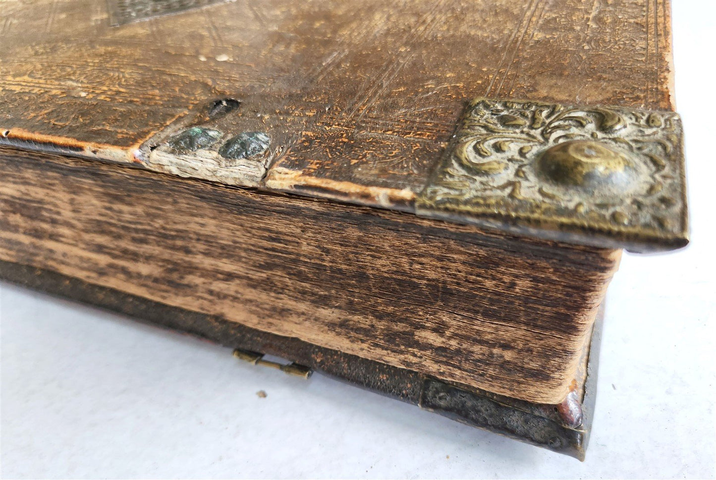 1772 BIBLE in GERMAN SWISS Zurich antique FOLIO w/ BRASS FITTINGS