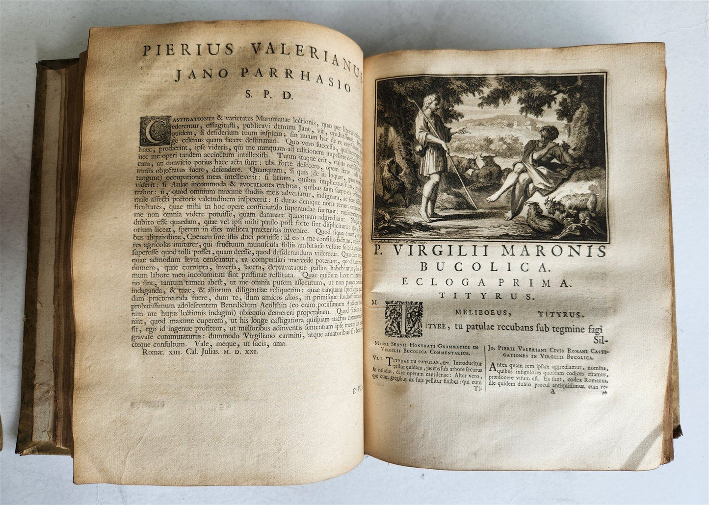 1717 VIRGIL OPERA 2 VOLUMES antique BLIND-STAMPED VELLUM BINDING illustrated