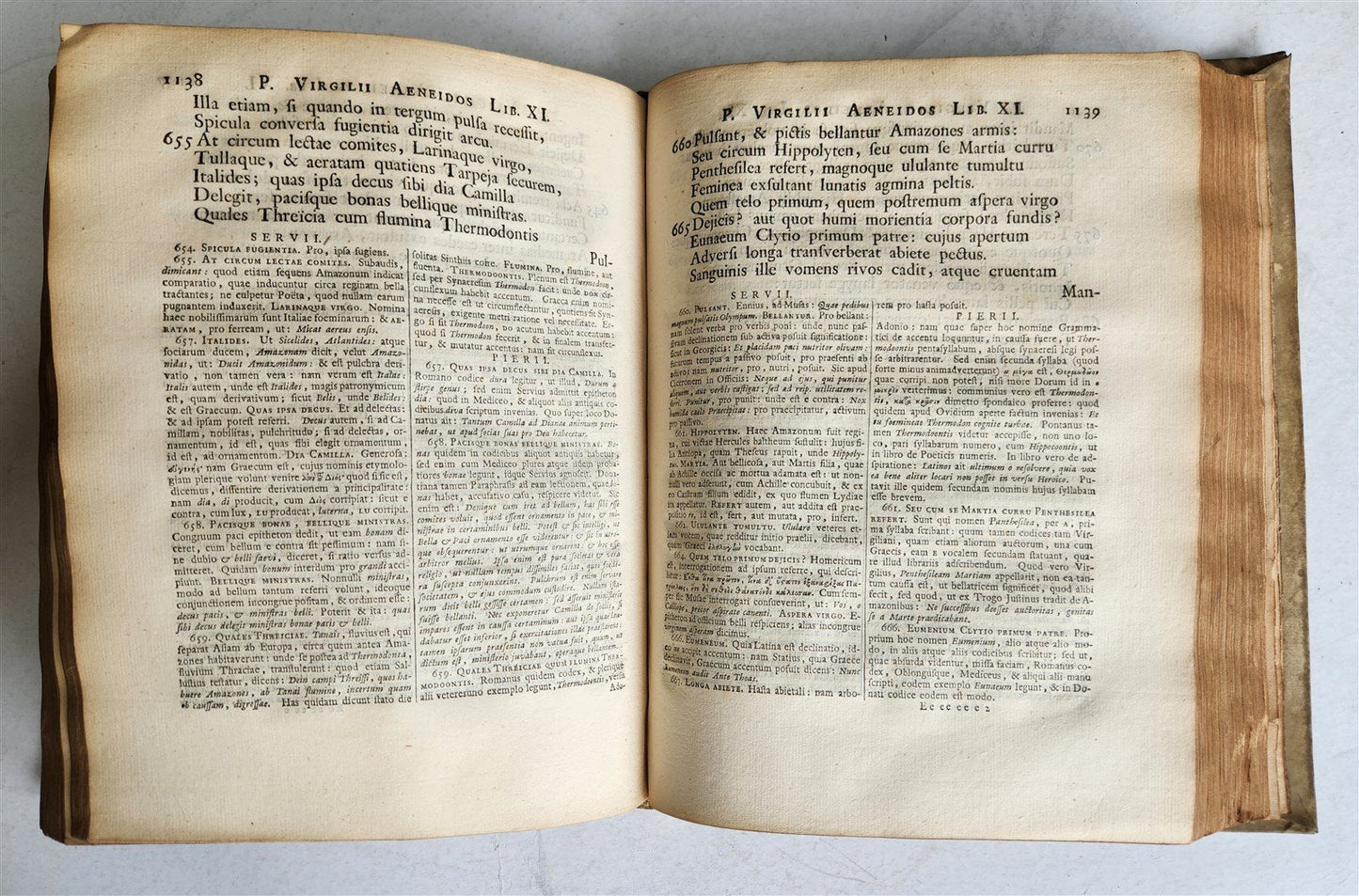 1717 VIRGIL OPERA 2 VOLUMES antique BLIND-STAMPED VELLUM BINDING illustrated