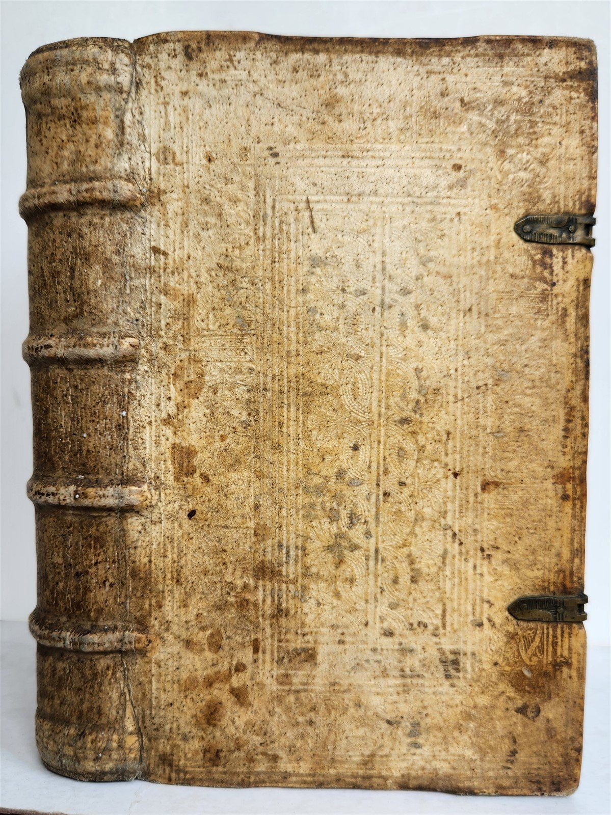 1601 CATECHISMUS by PLANTIN PRESS antique PIGSKIN over WOOD BINDING w/ CLASPS