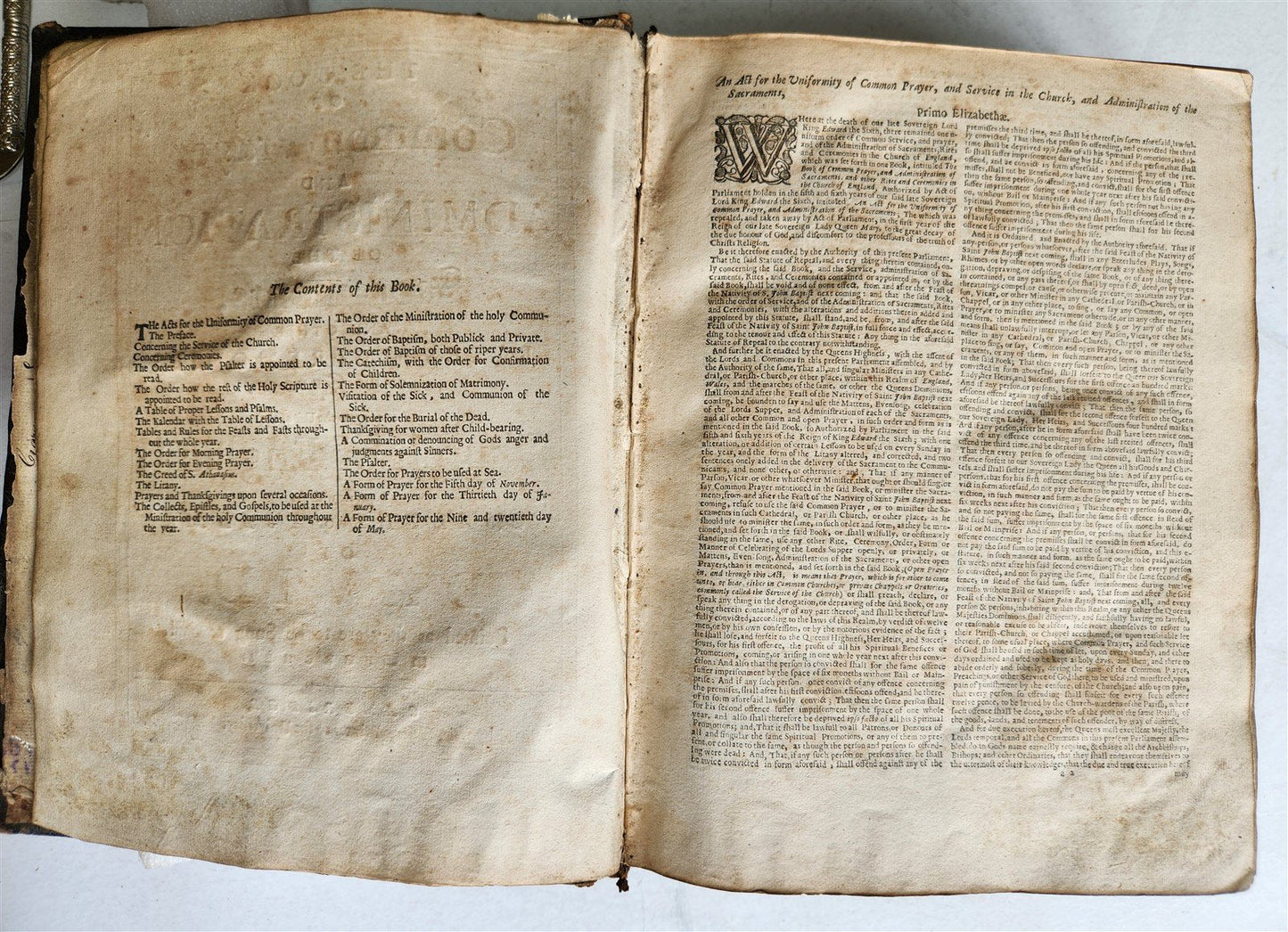 1697 BIBLE in ENGLISH antique OLD & NEW TESTAMENT by the University Printers