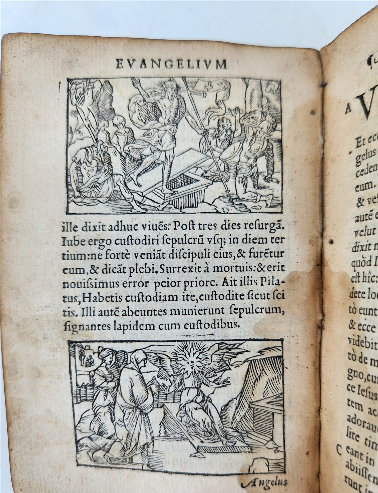 16th century BIBLE in LATIN ILLUSTRATED antique pocket size NEW TESTAMENT