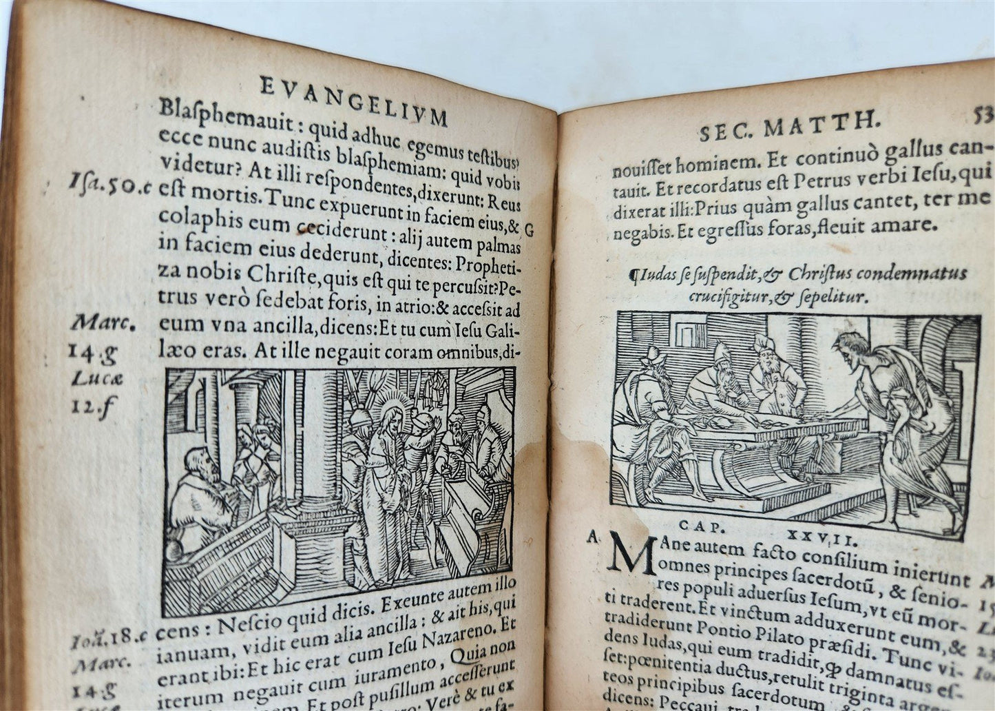 16th century BIBLE in LATIN ILLUSTRATED antique pocket size NEW TESTAMENT