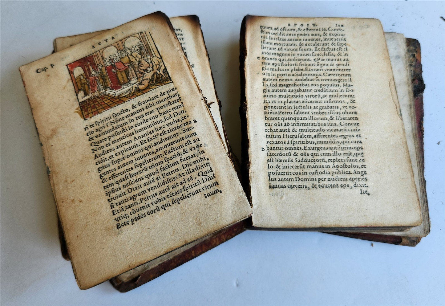 1555 BIBLE in LATIN NEW TESTAMENT ILLUSTRATED antique RARE POCKET SIZE EDITION