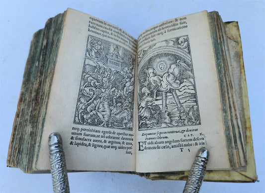 1551 BIBLE in LATIN ILLUSTRATED w/ 108 WOODCUTS antique RARE pocket size VELLUM