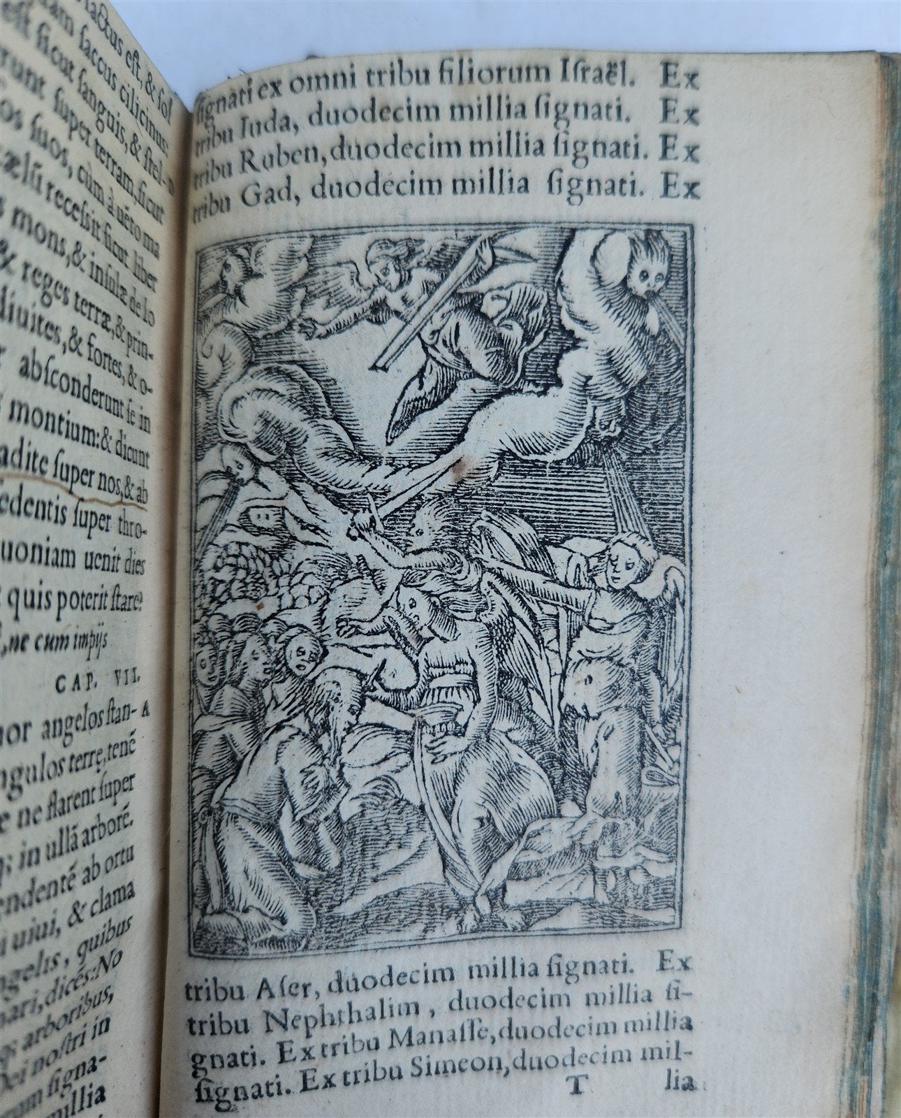 1551 BIBLE in LATIN ILLUSTRATED w/ 108 WOODCUTS antique RARE pocket size VELLUM