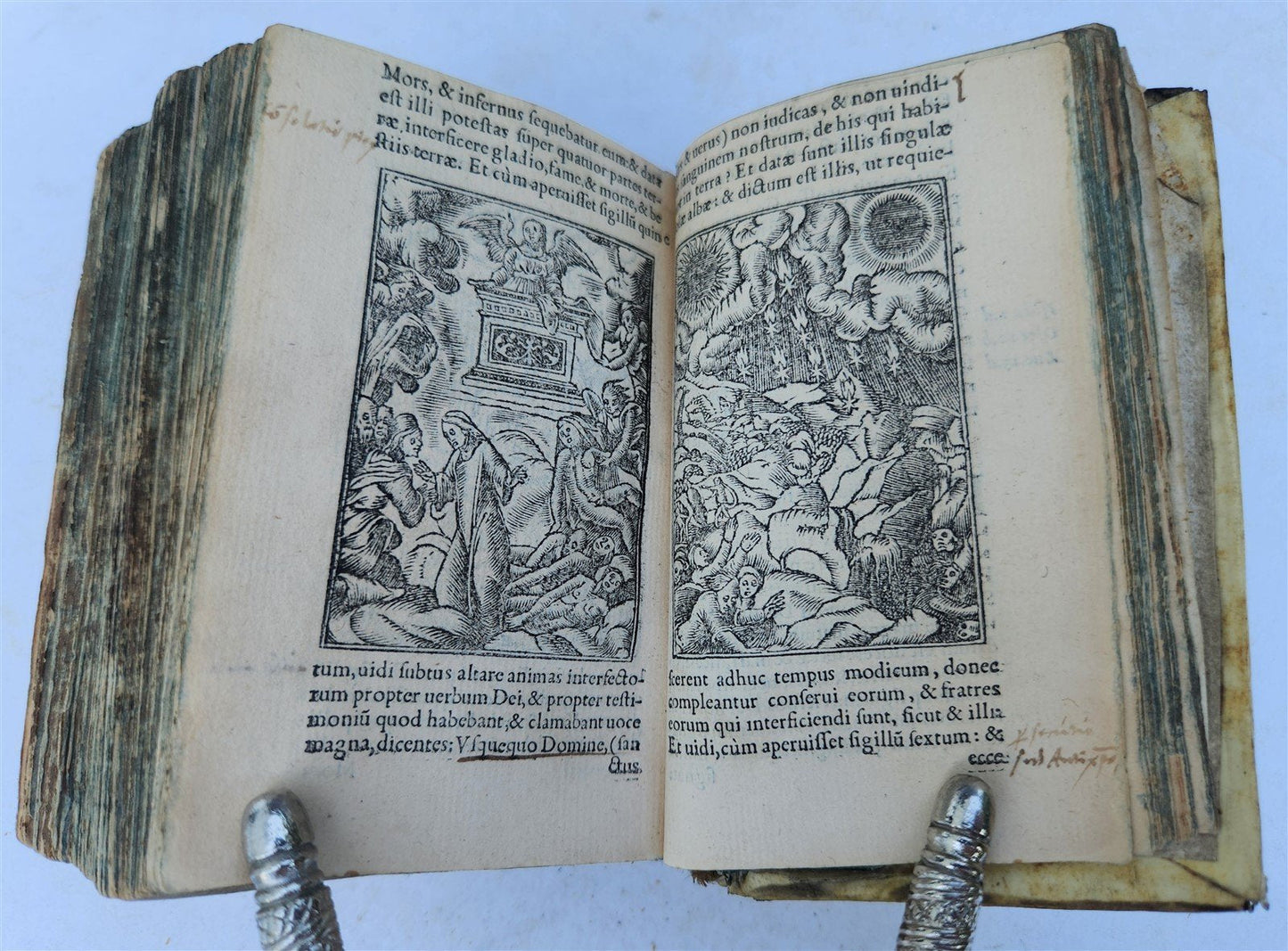 1551 BIBLE in LATIN ILLUSTRATED w/ 108 WOODCUTS antique RARE pocket size VELLUM