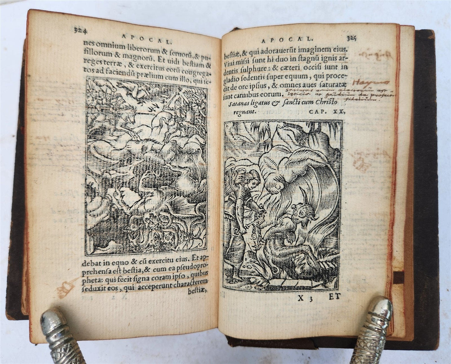 1557 BIBLE in LATIN FULLY ILLUSTRATED antique RARE pocket size NEW TESTAMENT