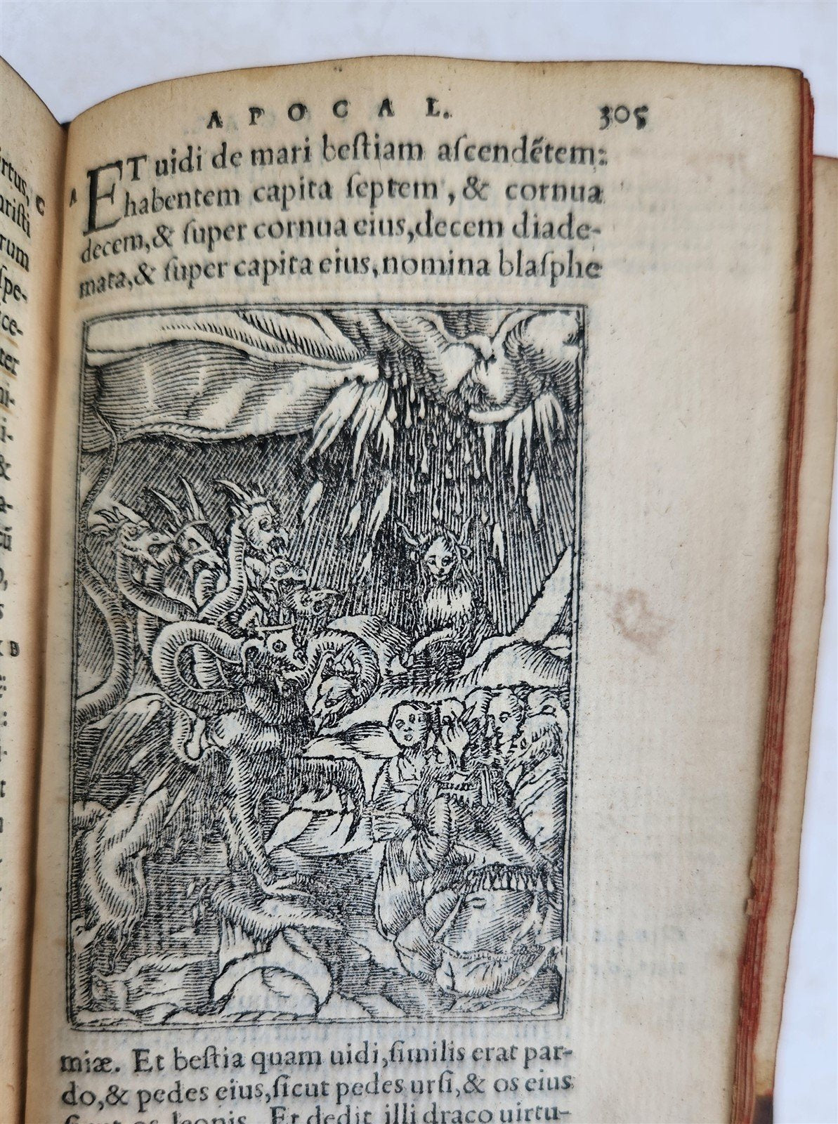 1557 BIBLE in LATIN FULLY ILLUSTRATED antique RARE pocket size NEW TESTAMENT