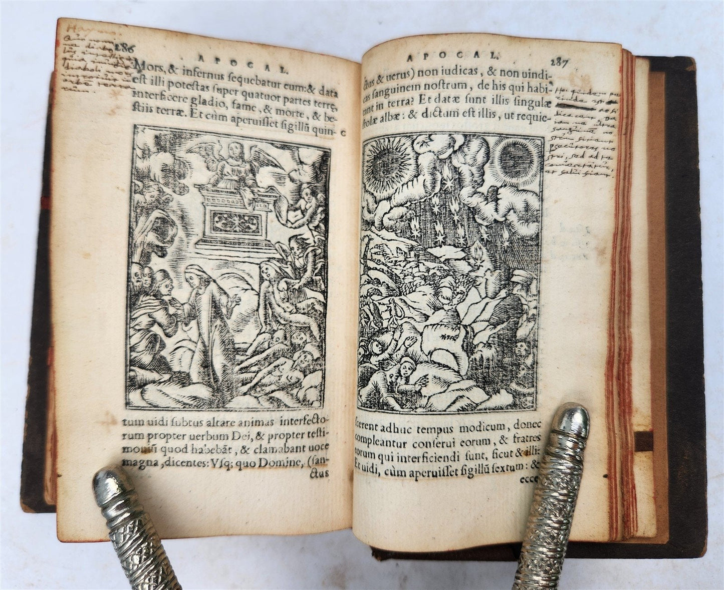 1557 BIBLE in LATIN FULLY ILLUSTRATED antique RARE pocket size NEW TESTAMENT