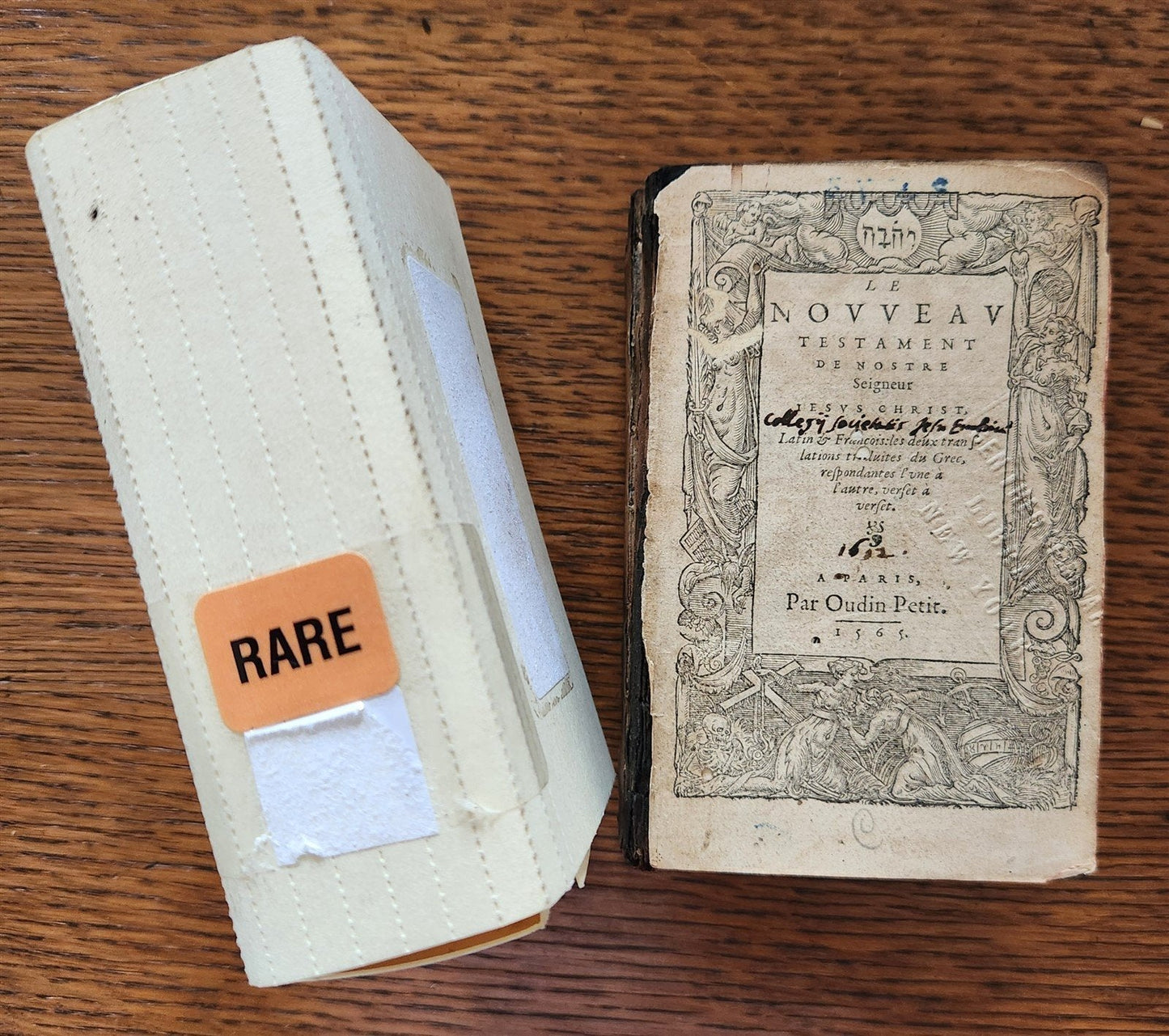 1565 BIBLE in FRENCH ILLUSTRATED antique RARE pocket size LE NOUVEAU TESTAMENT