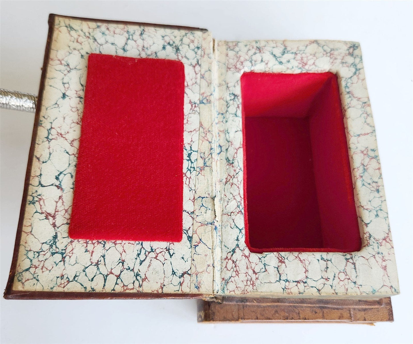BOOK SHAPED CONTAINER vintage BOX French