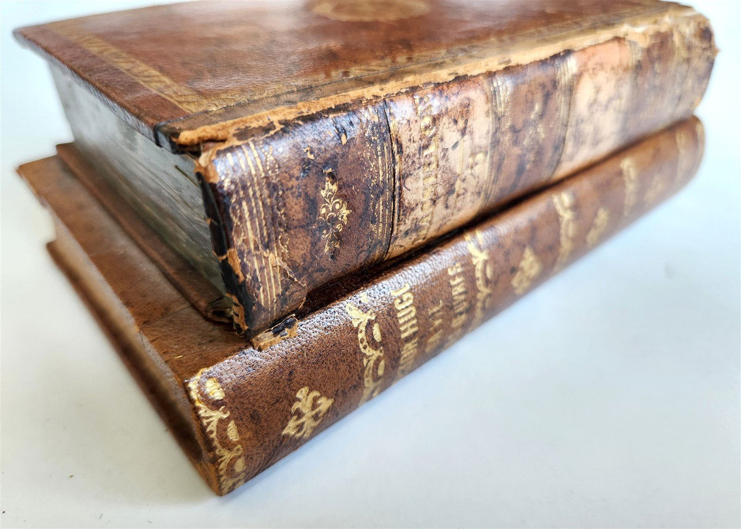BOOK SHAPED CONTAINER vintage BOX French