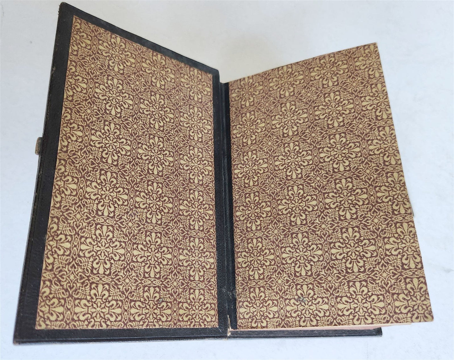 1886 GERMAN HYMNAL BOOK w/ SILVER CLASP antique