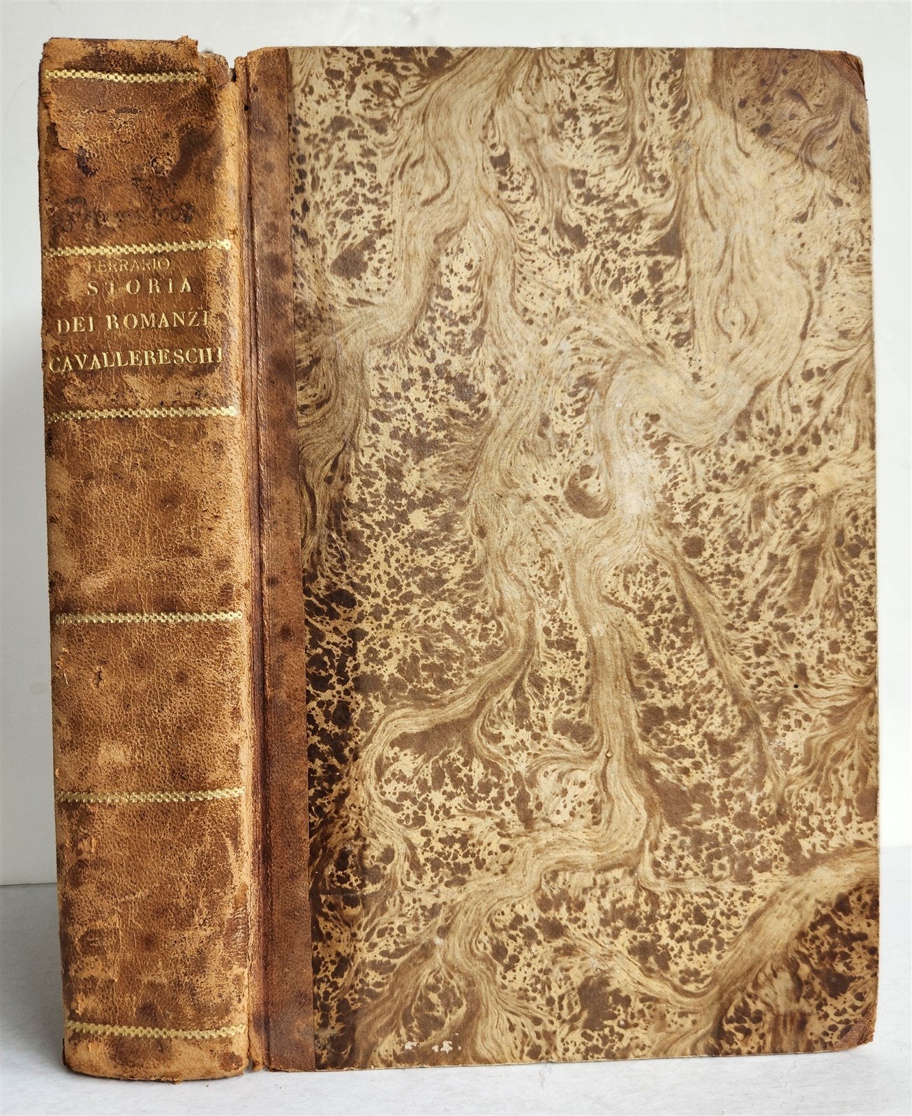 1830 ILLUSTRATED HISTORY of CAVALRY CHIVALRY antique in ITALIAN