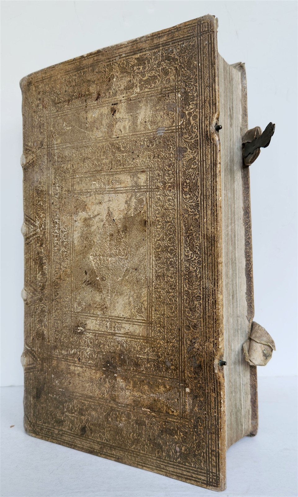 1710 DEPICTION of LUCIFER BATTLING w/ CHRISTIAN ARMY antique PIGSKIN BOUND FOLIO