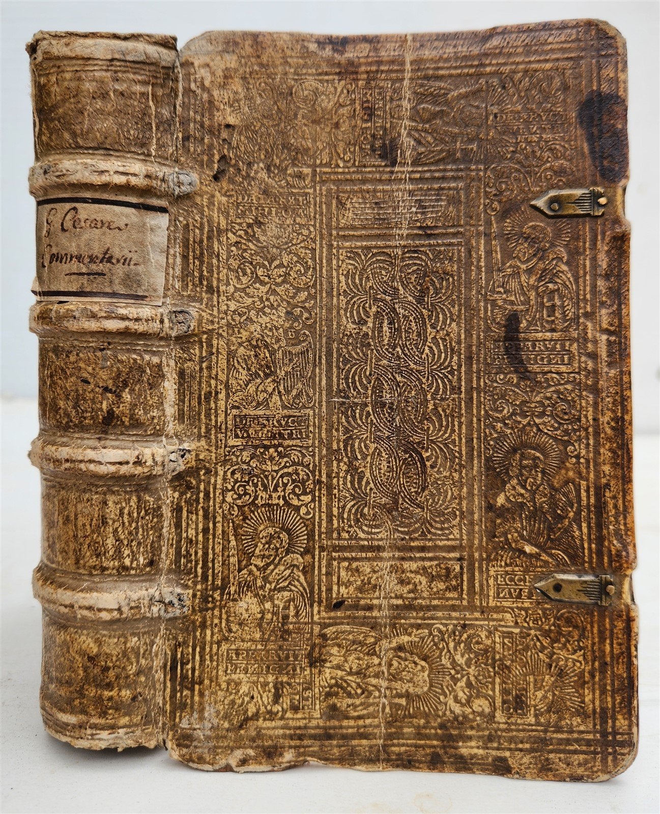 1579 JULIUS CAESAR ILLUSTRATED DE BELLO GALICO antique PIGSKIN BOUND 16th CENT.